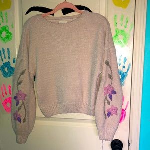 Francesca’s cream floral sleeve top